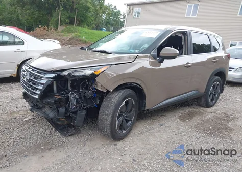 2024 Nissan Rogue Sv Intelligent Awd z USA, uszkodzony, nr VIN 5N1BT3BB3RC753884